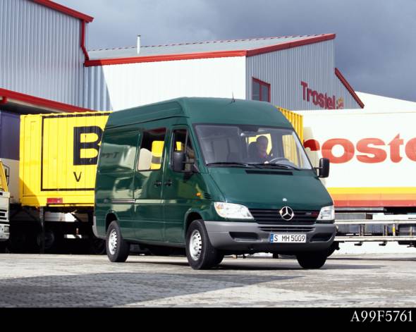 Mercedes Transporter old (17)