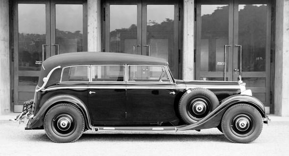 Mercedes-Benz Typ 320, 78 PS, Pullman-Cabriolet F, Bauzeit: 1937 bis 1942.