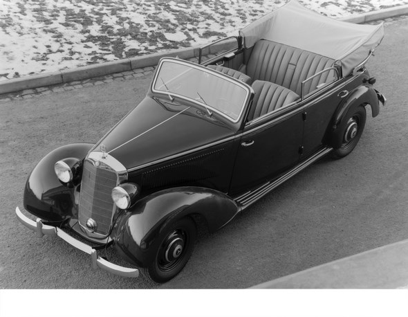 Mercedes-Benz Typ 230, 55 PS, Cabriolet D, Bauzeit: 1938 bis 1943.