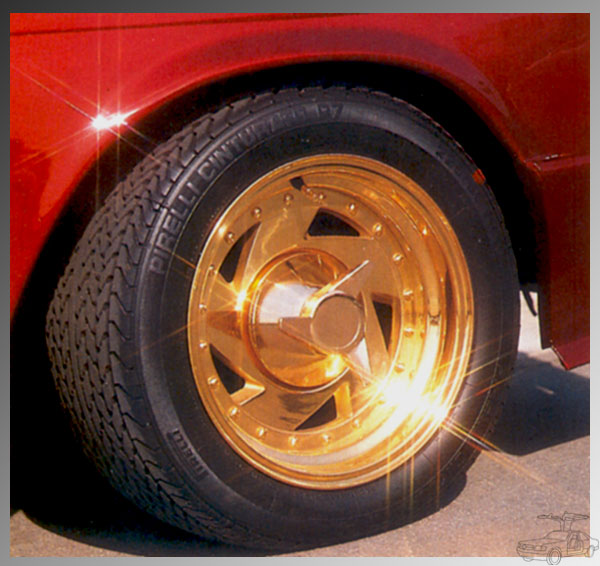 500big_ultralimousine-r107-003 500big_ultralimousine-r107-003