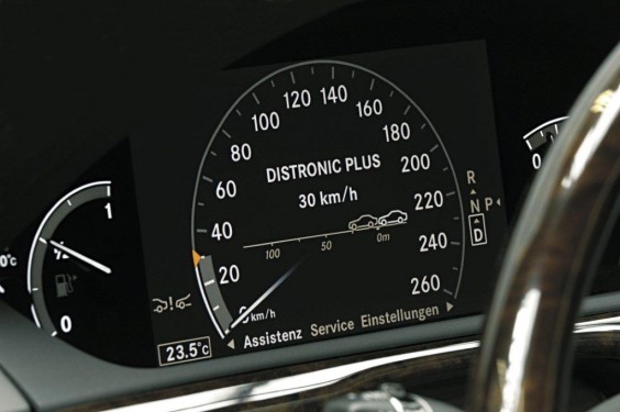 distronic (16) distronic (16)