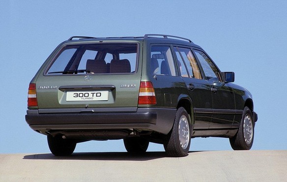 748871_1362323_3553_2258_85F306