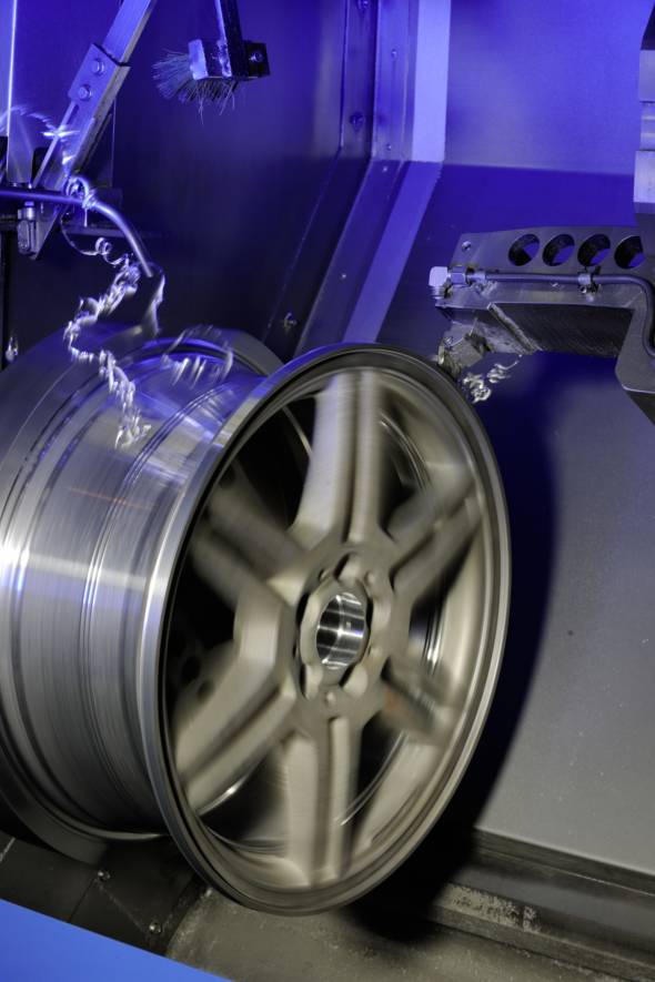 Mercedes-Benz Rder - vom Design bis zur Produktion