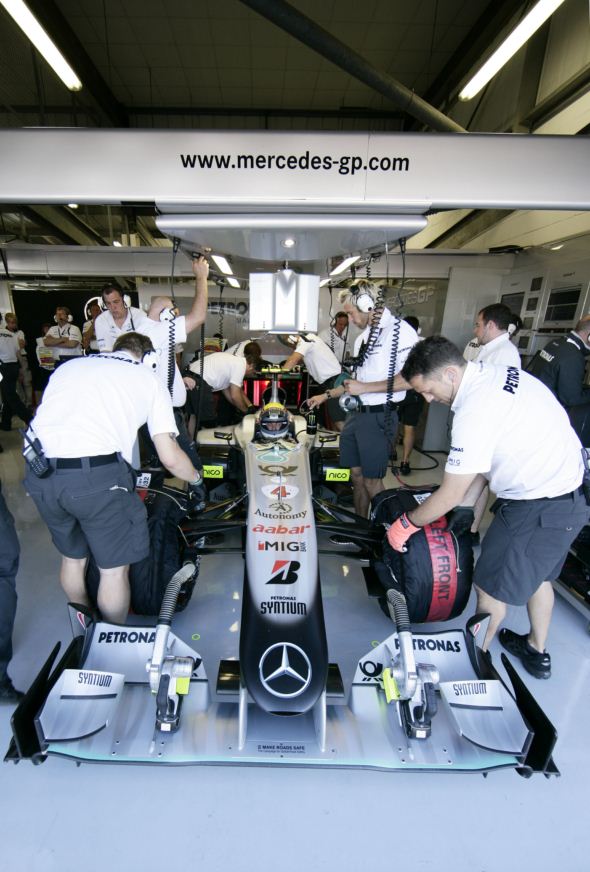 785037_1437602_3356_4961_F12010SILVERSTONE_O4V8067