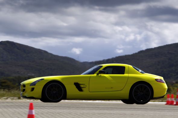 Mercedes SLS E Cell (24)