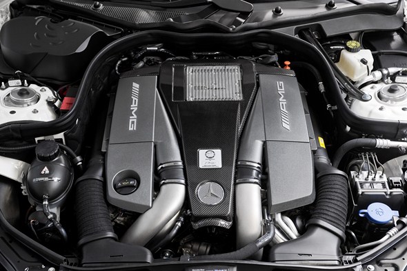 E 63 AMG (W212)) 2011