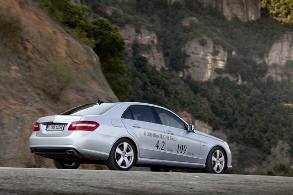 E 300 BlueTEC HYBRID