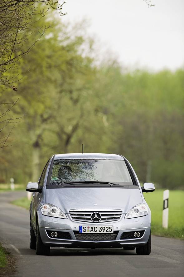 Mercedes-Benz A-Klasse Special Edition (W169) 2009 pictures (2048x1536)
