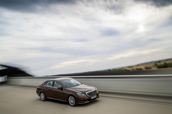 E-Klasse, E 300 BlueTec HYBRID, Limousine Elegance, (W 212), 201