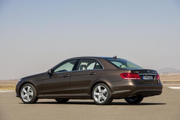 E-Klasse, E 300 BlueTec HYBRID, Limousine Elegance, (W 212), 201