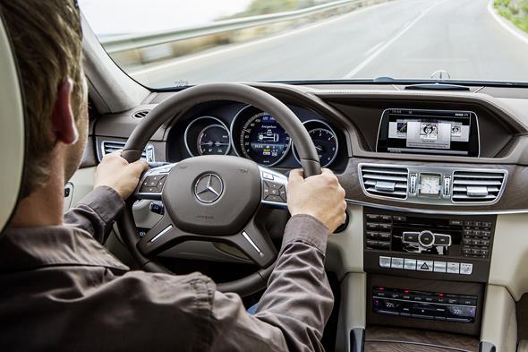 E-Klasse, E 300 BlueTec HYBRID, Limousine Elegance, (W 212), 201
