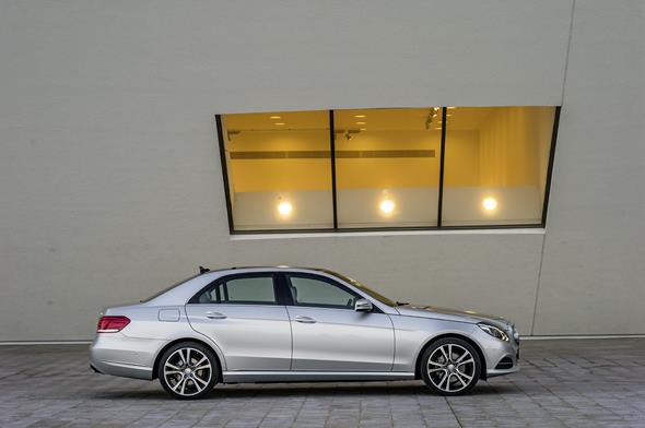 E-Klasse, E 350 4MATIC, Limousine Avantgarde, (W 212), 2012