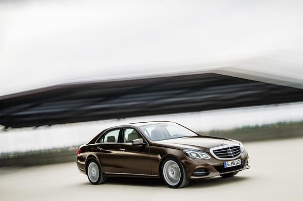 E-Klasse, E 300 BlueTec HYBRID, Limousine Elegance, (W 212), 201
