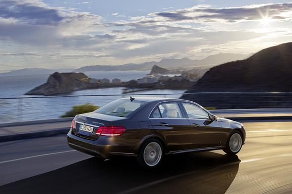 E-Klasse, E 300 BlueTec HYBRID, Limousine Elegance, (W 212), 201
