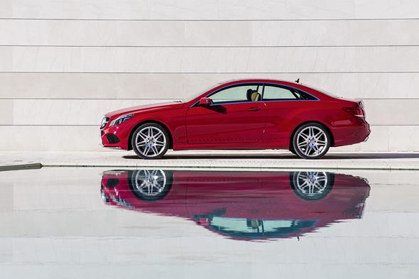Mercedes-Benz E 500 Coupé mit AMG Sportpaket, (C 207), 2012