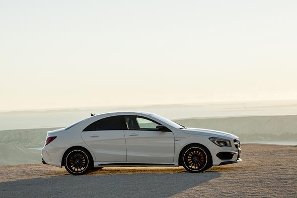 Mercedes-Benz CLA 45 AMG