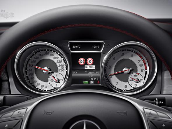 Mercedes-Benz CLA Attention Assistant 2013