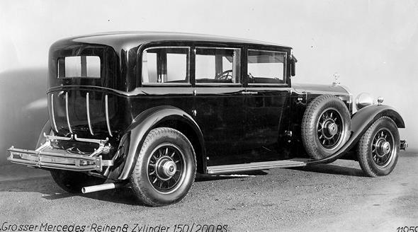 Mercedes-Benz Typ „Großer Mercedes” (Baureihe W 07, 1930 bis 1938), Pullman-Limousine aus dem Jahr 1931 mit ausklappbarer Kofferablage statt Kofferraum.