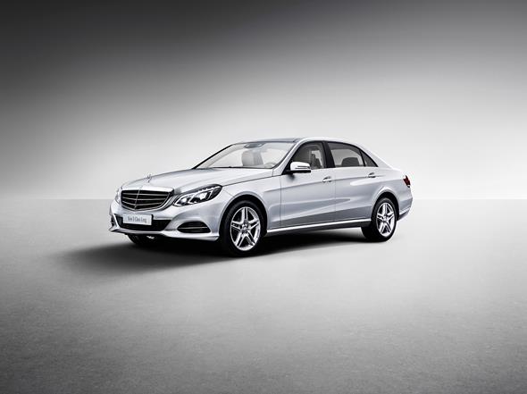 Mercedes-Benz E-Klasse Langversion für MB China (V 212) 2013