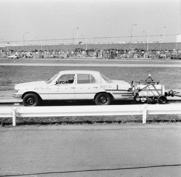 Broschüre Passive Sicherheit