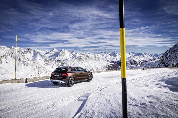 GLA 220 CDI 4MATIC, Orientbraun met., (X156), 2013