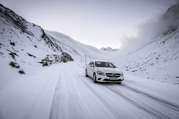 CLA 250 4MATIC, Calcitweiss, (C117), 2013