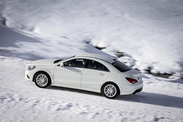 CLA 250 4MATIC, Calcitweiss, (C117), 2013