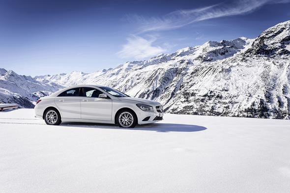 CLA 250 4MATIC, Calcitweiss, (C117), 2013