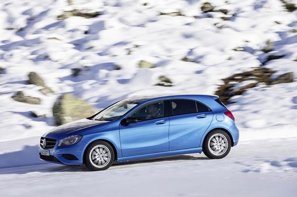 A 250 4MATIC, Südseeblau met., (W 176)