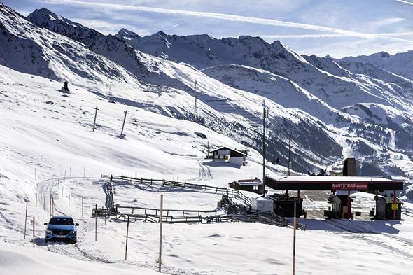 Mercedes-Benz Compact Cars Family