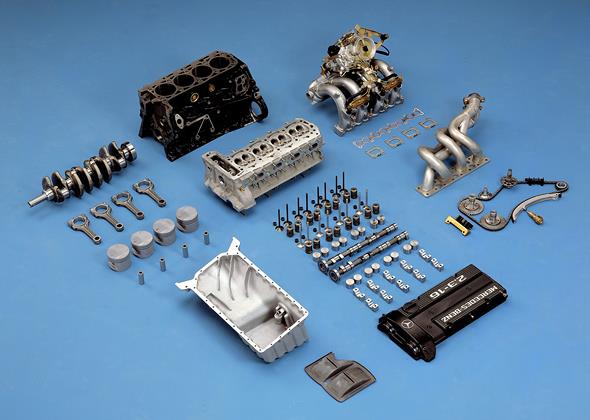 MB Motorteile des M 102 E 2.3-16; 16 Ventil-Einspritzmotor, 1984