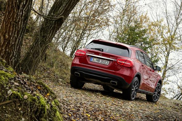 Mercedes-Benz GLA 250 4MATIC (X156) 2013