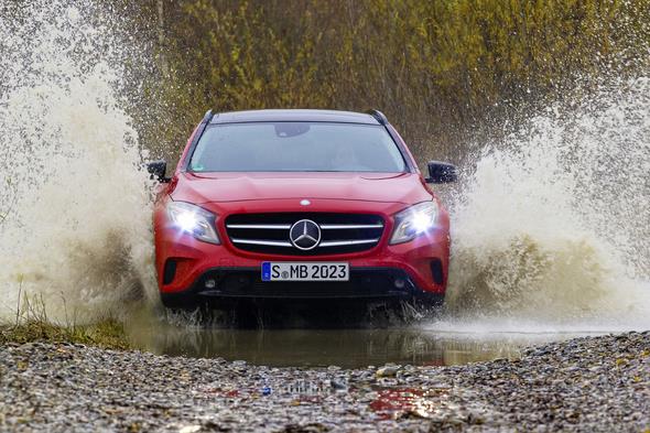 Mercedes-Benz GLA 250 4MATIC (X156) 2013