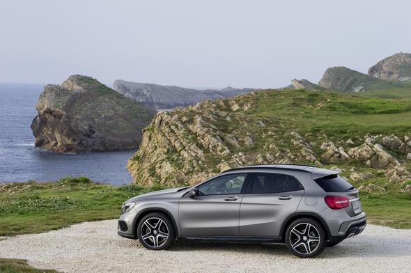 Mercedes-Benz GLA 250 4MATIC (X156) 2013