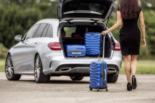 Mercedes Benz; C-Klasse T-Modell Fahrvorstellung, Frankfurt/Deid