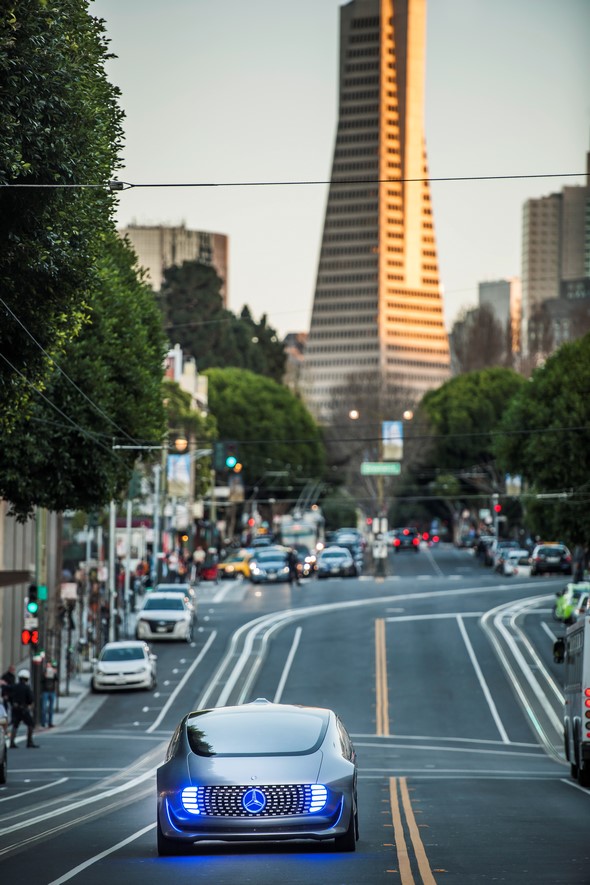 Mercedes-Benz F 015 Luxury in Motion