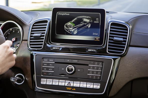 GLE 500 e (Plug-In Hybrid) W 166, 2015 COMAND Display mit Energieflussanzeige