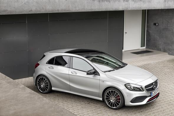 A 250 Sport (AMG Line), Polarsilber, Interieur Leder Schwarz / RED CUT A 250 Sport (AMG Line), polar silver, interior leather black / RED CUT