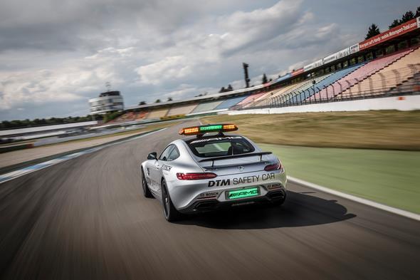 Mercedes-AMG GT S als offizielles Safety Car der DTM 2015 Mercedes-AMG GT S as the Official Safety Car of the DTM 2015