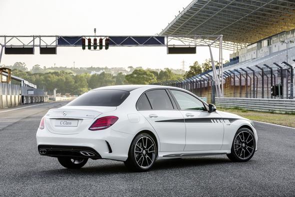 Exklusives AMG Zubehör für C-Klasse Modelle mit AMG Line und C 450 AMG 4MATIC