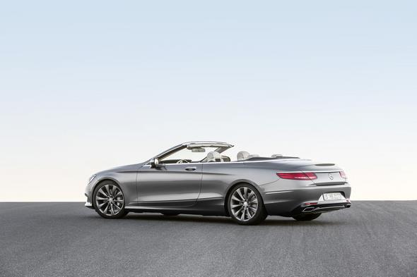Mercedes-Benz S-Klasse Cabrio ( A 217 ) 2015.S 500, Selenitgrau, Interieur: Leder porzellan/tiefseeblau