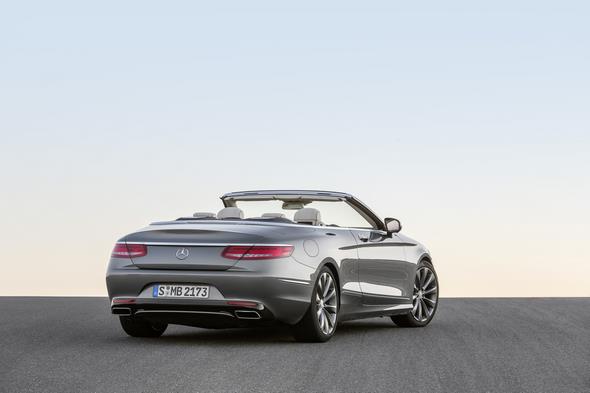 Mercedes-Benz S-Klasse Cabrio ( A 217 ) 2015.S 500, Selenitgrau, Interieur: Leder porzellan/tiefseeblau