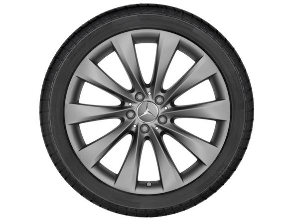 Original-Zubehör für das S-Klasse Cabriolet: 50,8 cm (20-Zoll) Leichtmetallrad im 10-Speichen-Design in himalayagrau matt Mercedes-Benz S-Class Cabriole genuine accessories: 10-spoke wheel, 50.8 cm (20 inch) in matt himalaya grey