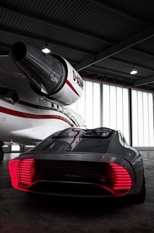 Mercedes-Benz Concept IAA (Intelligent Aerodynamic Automobile)