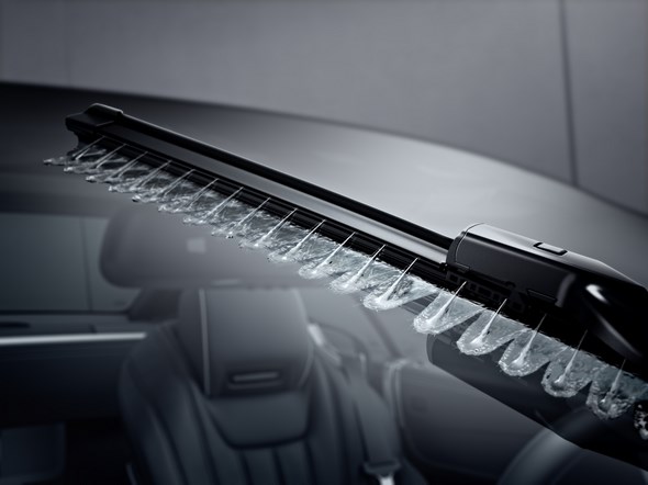 Mercedes-Benz SL. MAGIC VISION CONTROL