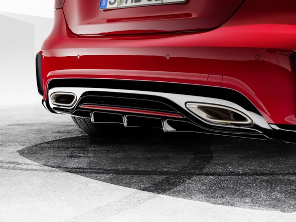 W176 Mopf AMGLine Anbauteile Detail Frontspoiler