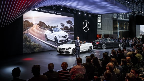 Mercedes-Benz auf der New York International Auto Show 2016 Mercedes-Benz at the 2016 New York International Auto Show