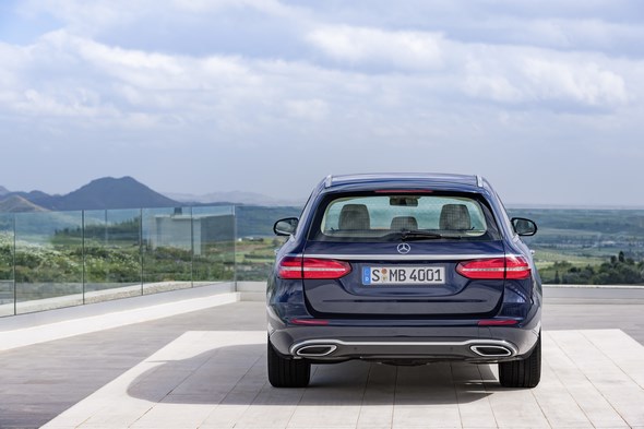 Mercedes-Benz E-Class Estate (BR 213), 2016