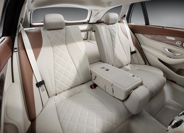 Mercedes-Benz E-Class Estate (BR 213), 2016