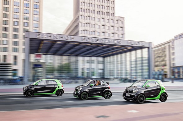 World premiere for the fourth generation smart electric drive